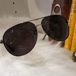 Mercedes Benz polorized aviator glasses